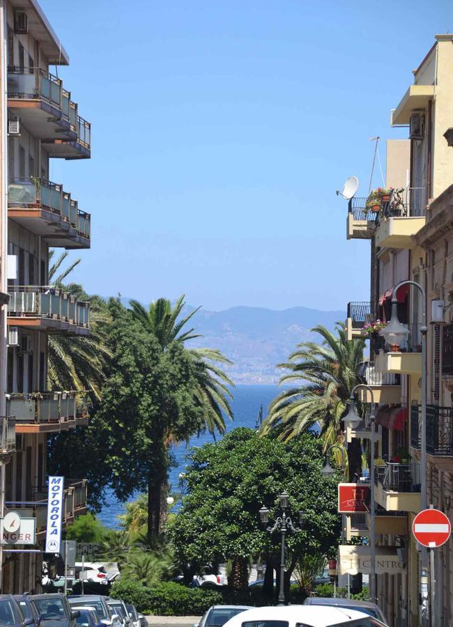 La Casa Di Anna B&B Reggio Calabria Exterior foto